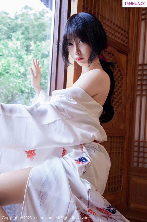 玥儿玥  [XiuRen]高清写真图 2023.11.03 No.7610 玥儿玥er 济州岛旅拍第14张图片